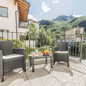 La Casa Sul Fiume Aparthotel