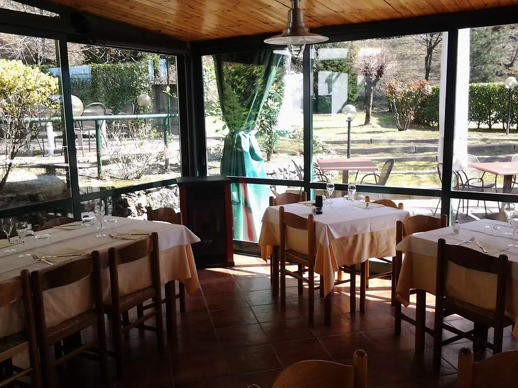 فندق اباديا لاريانافي  Trattoria I Bodega