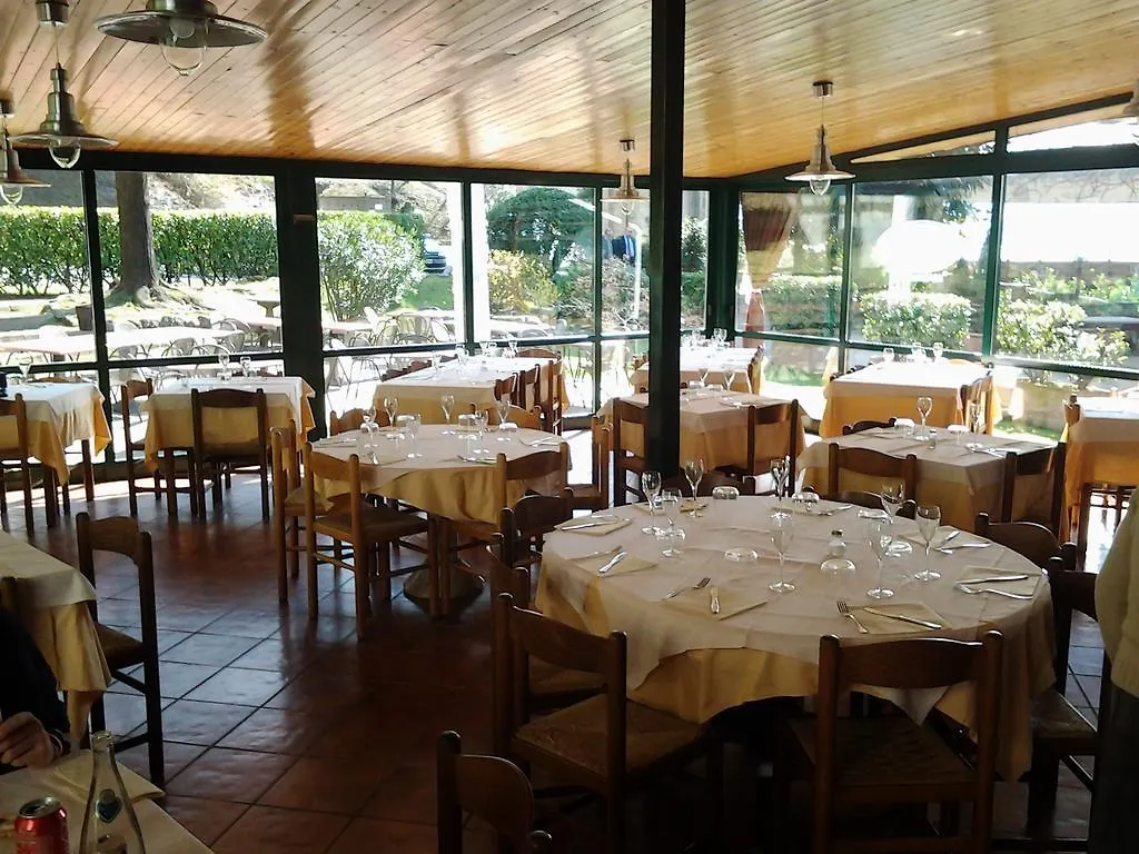 بيت ضيافة فندق اباديا لاريانافي  Trattoria I Bodega